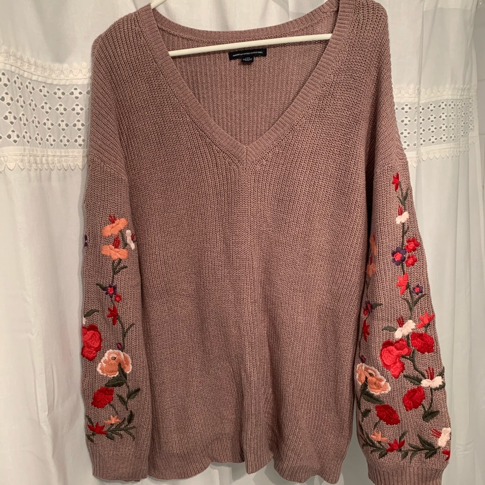American Eagle Sweater